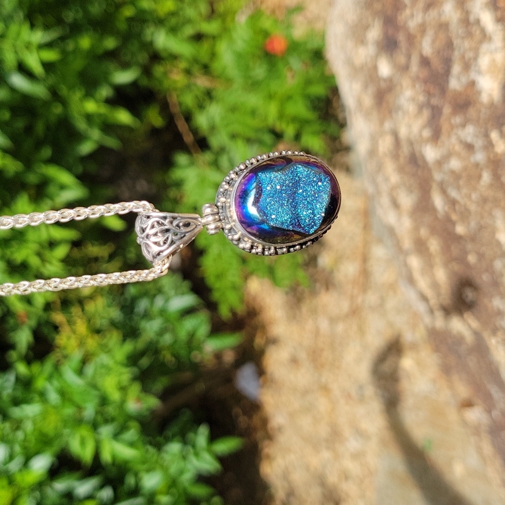 Sterling Silver  cut stone.